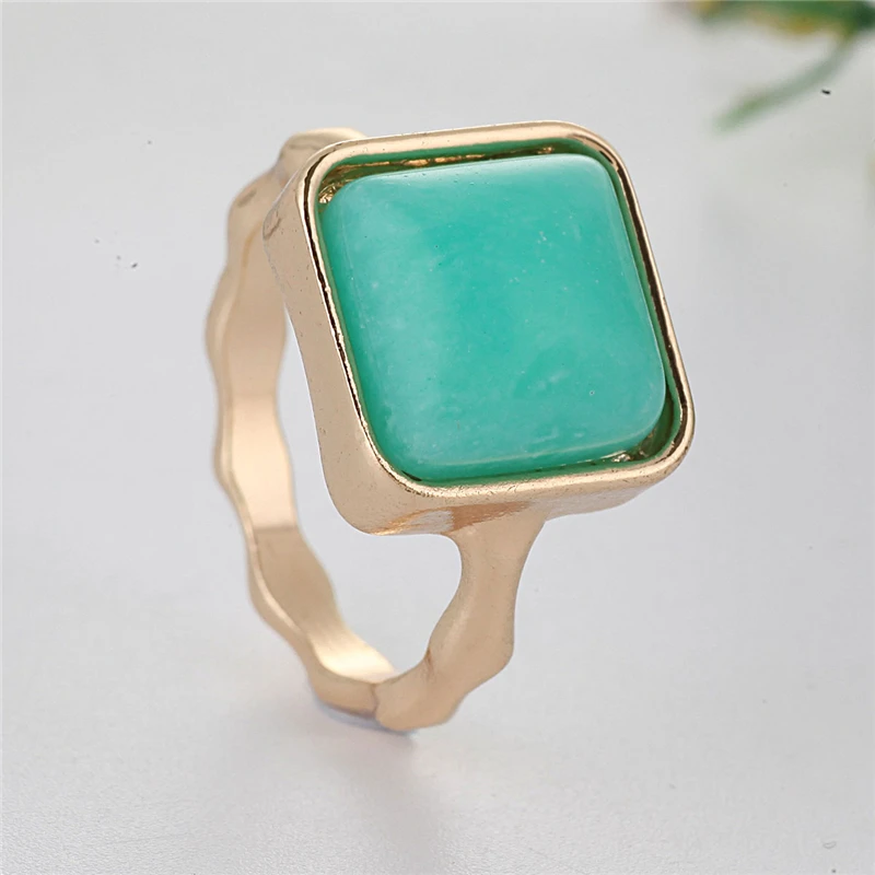 

Fashion Geometric Square Blue Turquoises Stone Ring Boho Jewelry Beach Small Simple Gold Color Ring Girls Party Ring L5X752