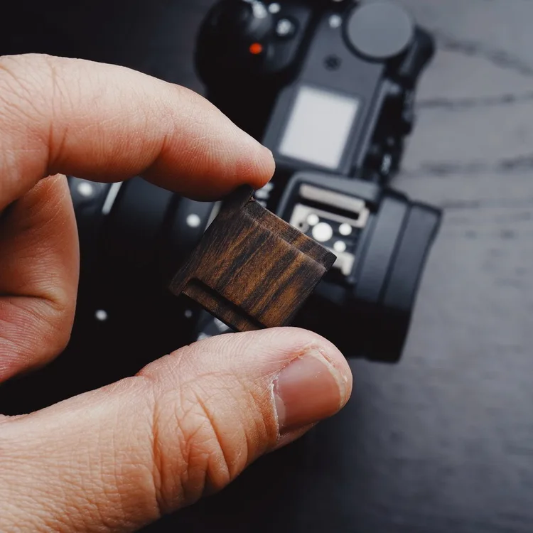 Спуск затвора камеры деревянный фонарик Горячий башмак Крышка защитная для nikon