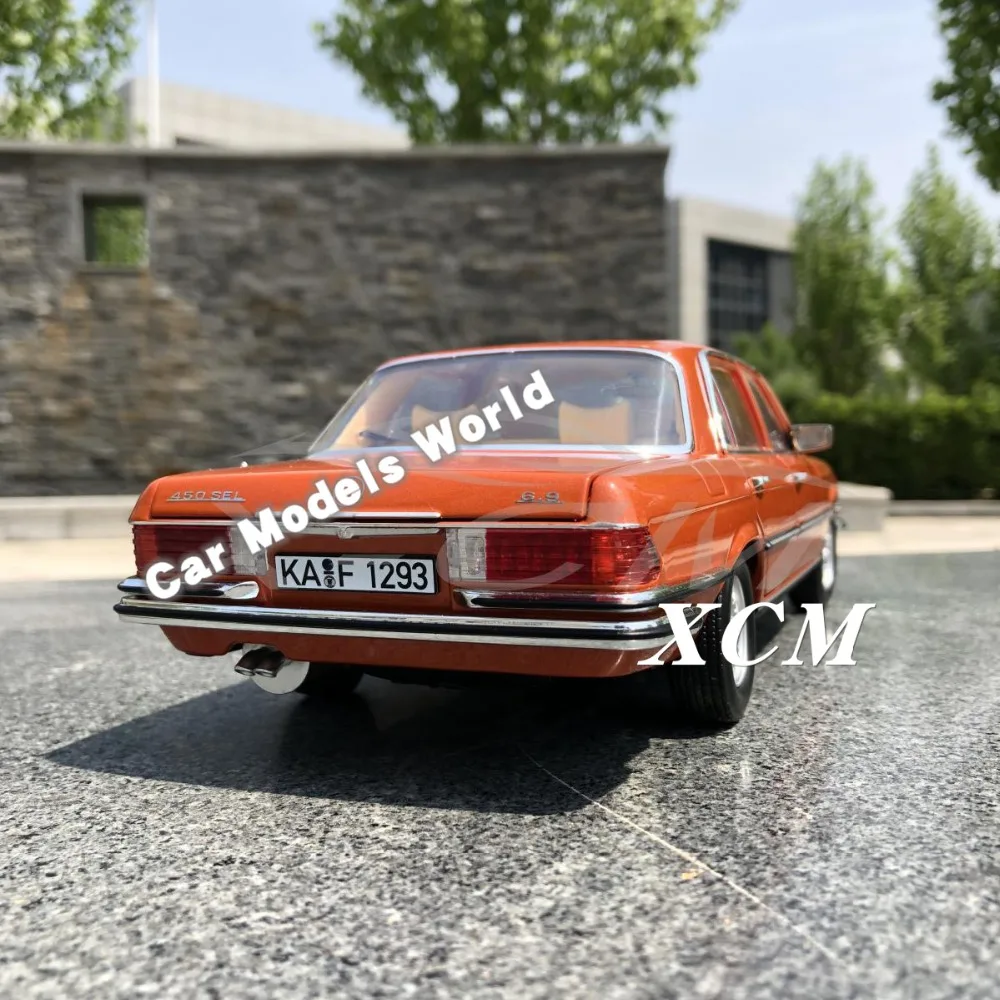 Литая модель автомобиля для Norev 450 SEL 6 9 1976 (Оранжевый металлик) 1:18 + маленький