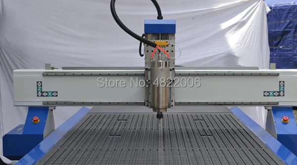 Китай Шаньдун деревообрабатывающий гравировальный станок/1325 cnc станок с