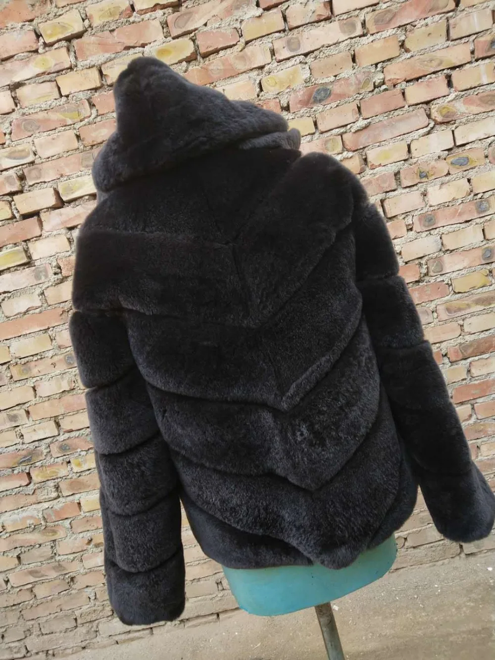 Short Light Grey Diagonal Stripes Rex-Fur Hooded Coat Jacket Black Real Fur Coat Top Overcoat Blazer Custom Hoodie Warm Jackets