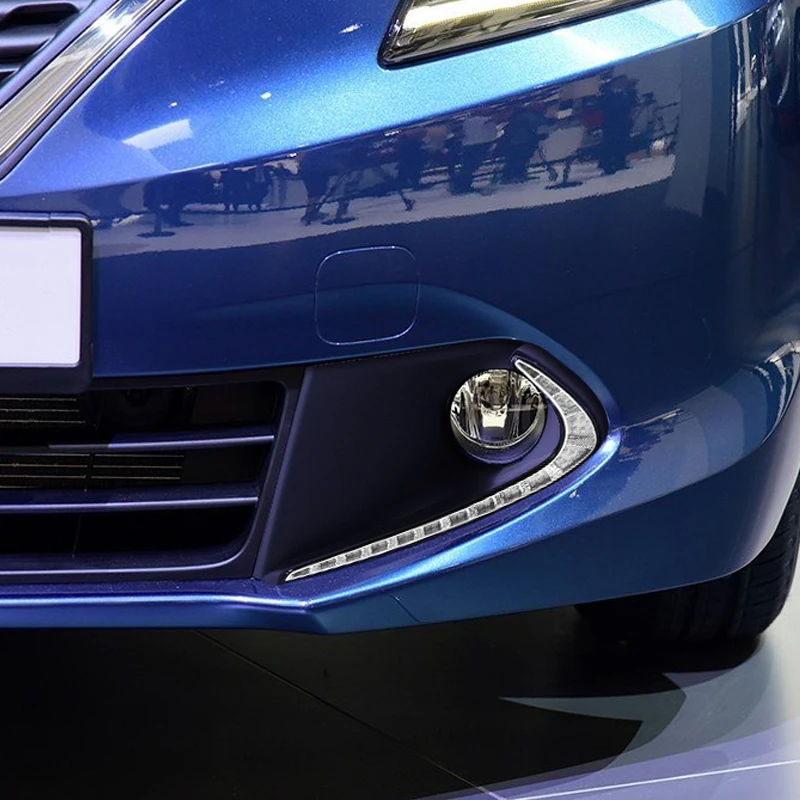 Hlxg светодиодный DRL дневные ходовые огни для SUZUKI Baleno 2016 2017 с желтым поворотным