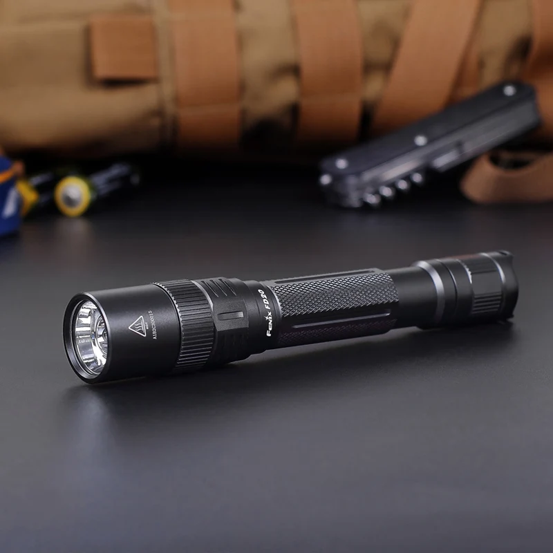 Fenix FD20 CREE XP G2 S3 Светодиодный Max 350 люмен 2AA фокусирующий фонарик с батареи|Фонарики