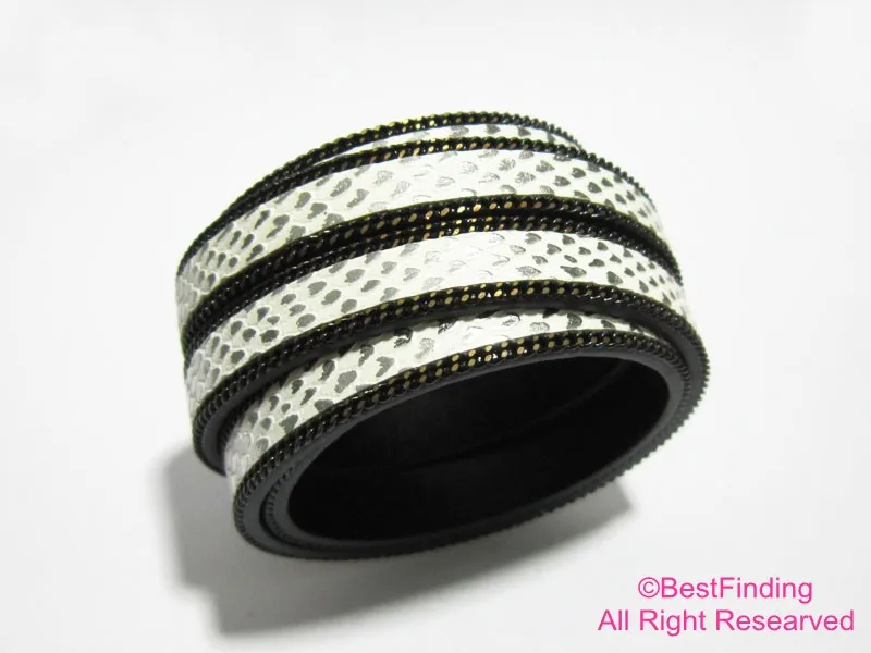 

10x2mm Silver glitter leather cord 10mm flat leather cord