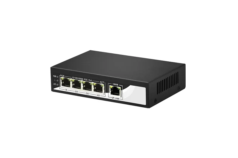 Коммутатор 10/100/1000M с 5 портами из которых 1 4 порта поддерживают POE IEEE 802.3af