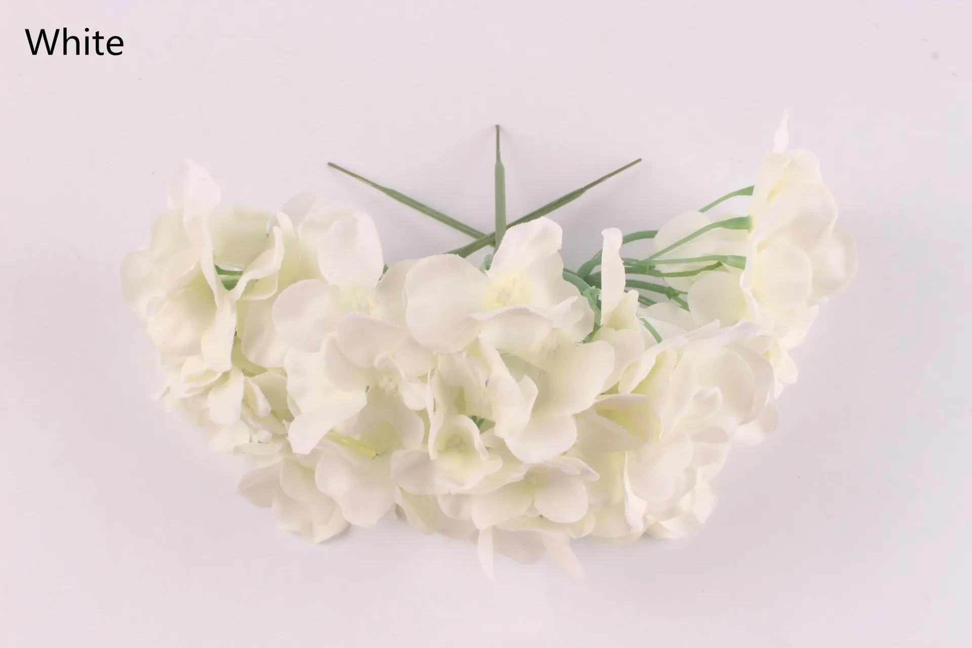 White 15 см искусственная шелковая Гортензия Цветок голова дома DIY платье головной убор цветок свадебное украшение дорога свинцовый материал стены 3 шт./лот - Цвет: White