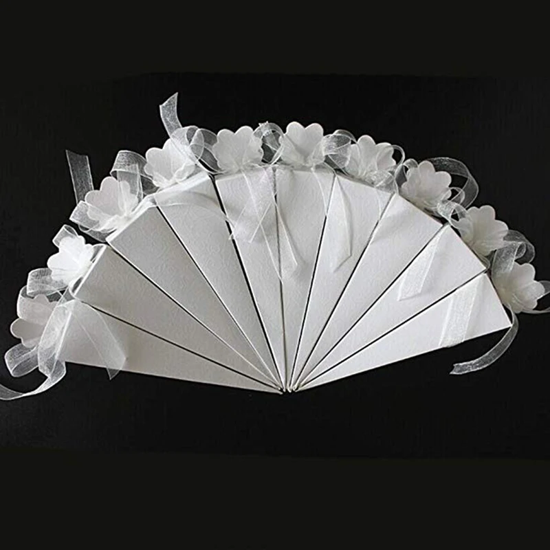 Бумажная коробка для конфет в форме конуса с лентами свадебные сувениры гостей