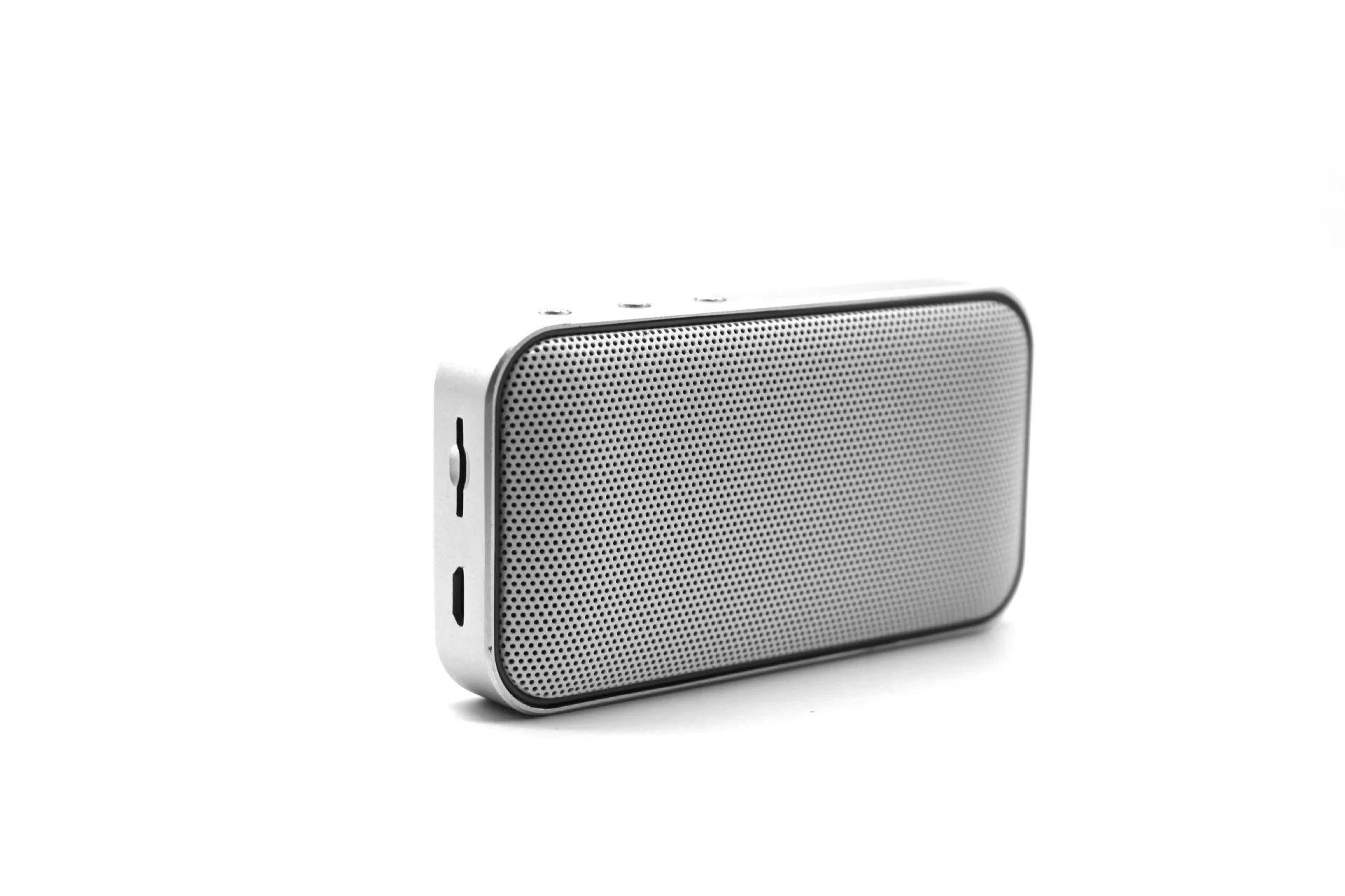 Белый BT209 беспроводной bluetooth-динамик Водонепроницаемый мини портативный стерео музыка открытый Handfree громкоговоритель для iPhone для телефонов samsung - Цвет: Белый