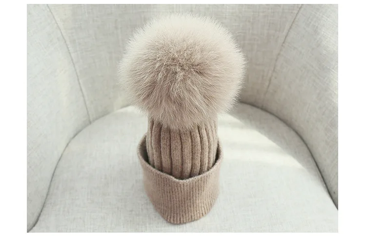 Шапка из натурального Лисьего меха с большим помпоном кашемировая шерстяная