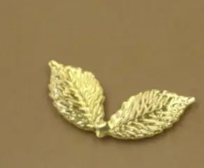Gold BASEHOME 50 шт 12x27 мм 6 цветов листовые Подвески металлическая Цветочная фурнитура DIY ювелирные подвески - Окраска металла: Gold