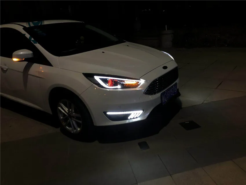 VLAND производитель для автомобиля головы лампы для светодиодная фара для Focus головной светильник с движущимися сигнал указателя поворота и красные дьявольские глаза