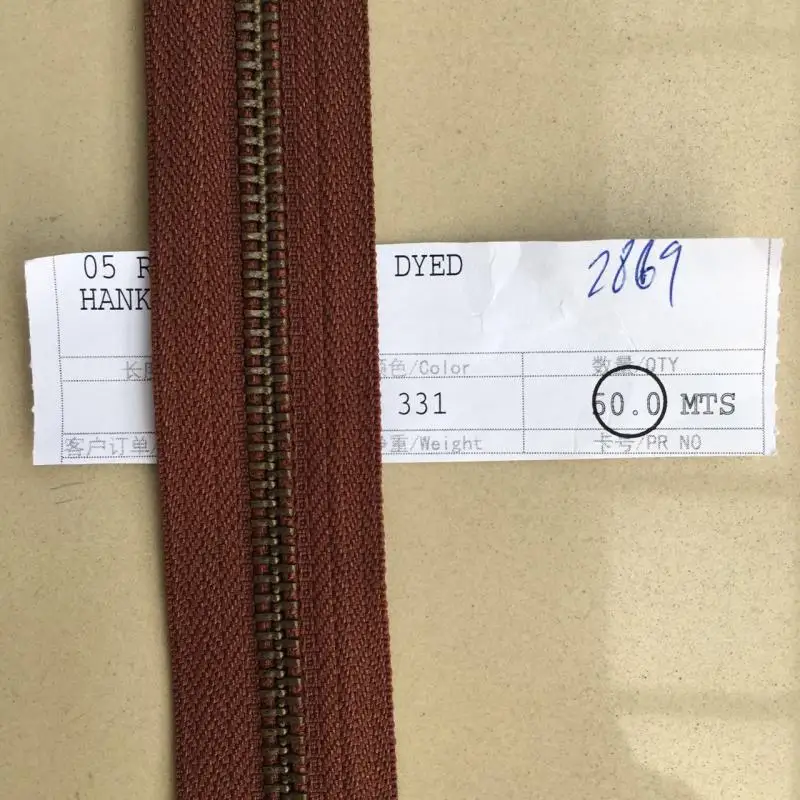 Подлинная/YKK/Золотая медь/3#/5# двунаправленная/кодовая установленная латунная молния/Кожа DIY без молнии головка - Цвет: 331