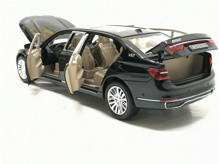 Модель автомобиля из расширенного сплава 1:24 760LI со звуком и светом|car model toy|diecast car
