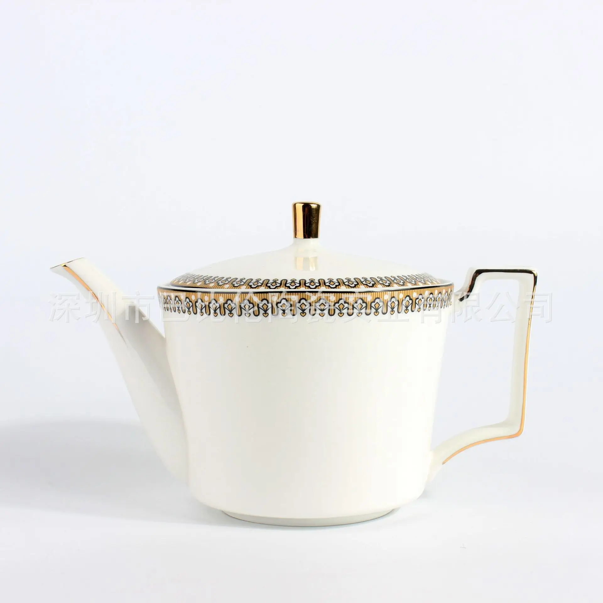 Goedkoop Europese Bone China Koffie Service Pak Keramiek Thee Set Pak Rand Trace EEN Ontwerp In Goud Afternoon Tea Shop