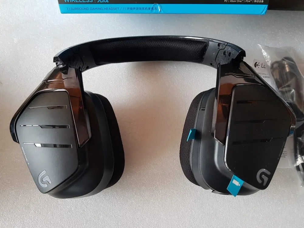 Б/у Беспроводная игровая гарнитура с объемным звуком 7,1 года от компании logitech G933,, беспроводные наушники