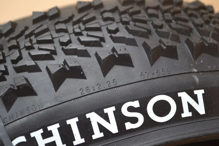 HUTCHINSON Mountain Bike Folding Tire 26 * 2.25 Puncture Layer Outer no tubeless | Спорт и развлечения