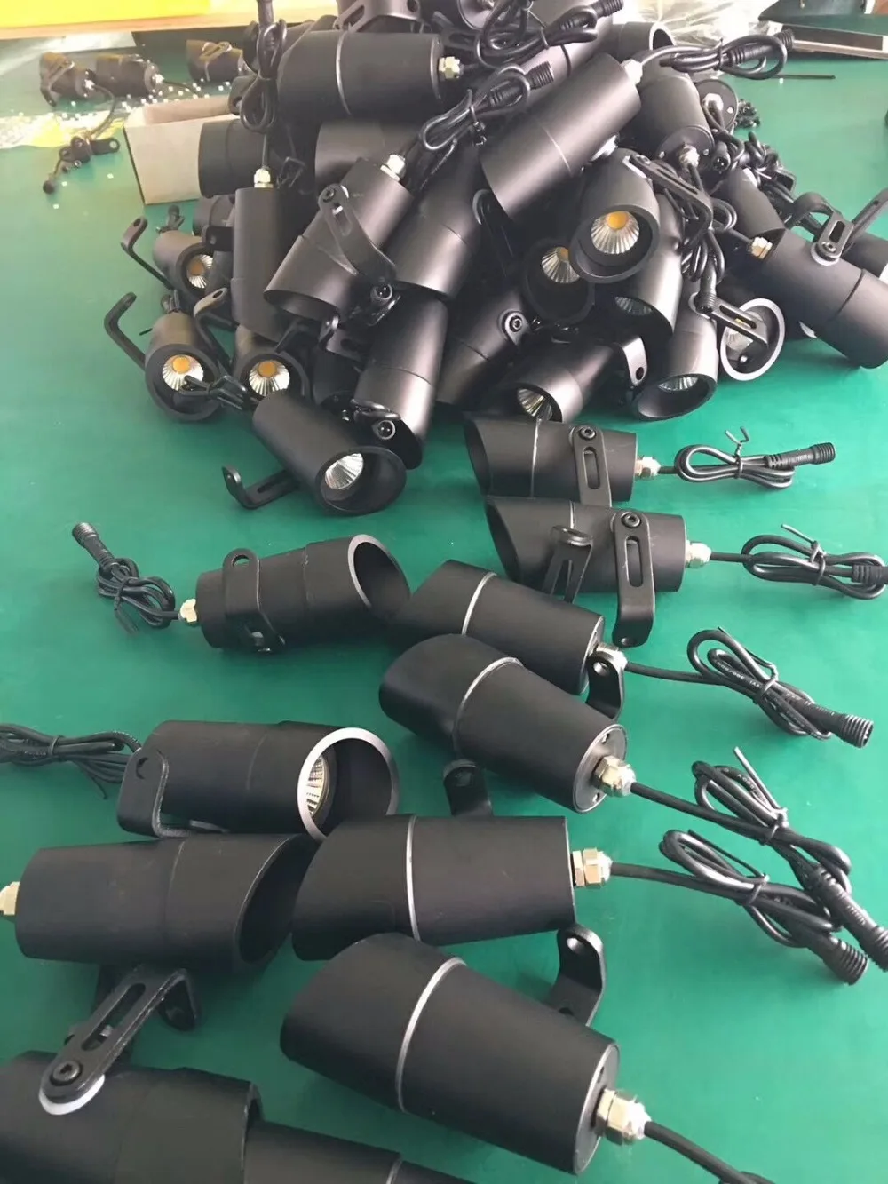 Наружный водонепроницаемый светодиодный садовый Точечный светильник 12 В 3 Вт COB