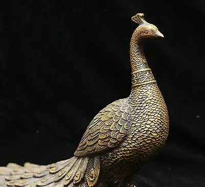 Китайская народная бронзовая латунь Красивая благородная статуя павлина