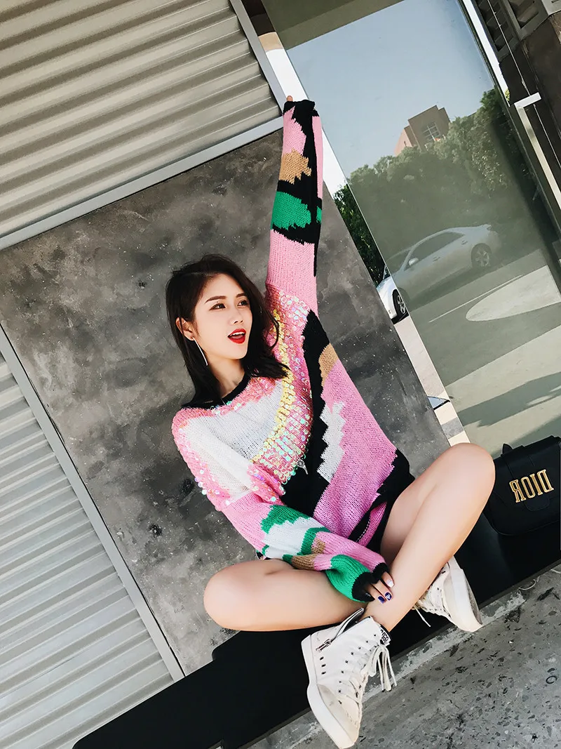 Фото 2018 Winter Fashion Sweet Pink Sweater Pullovers Women Long Sleeve Patchowork Sequins Femme Pull Jumper Harajuku Korean Clothing Женская 2018 Winter Fashion Sweet Pink Sweater Pullovers Women Long Sleeve Patchowork Sequins Femme Pull Jumper Harajuku Korean Clothing Женская
