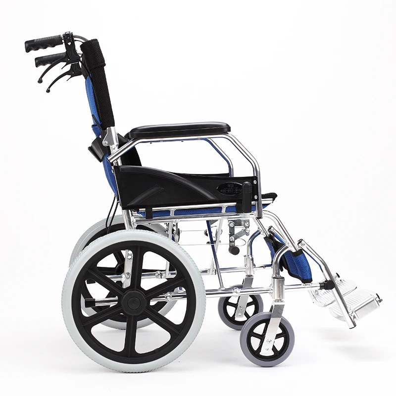 

Недорогая легкая инвалидная коляска с руководством для людей с ограниченными возможностями