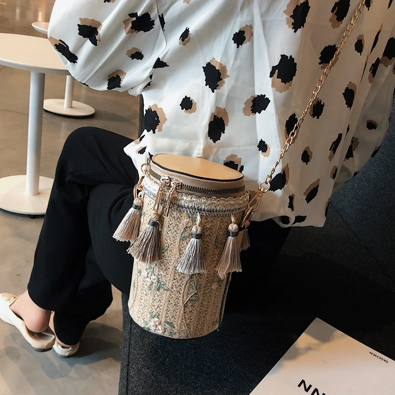 Летняя мода для отдыха соломенный с кисточками кружевной Женский мини мешок