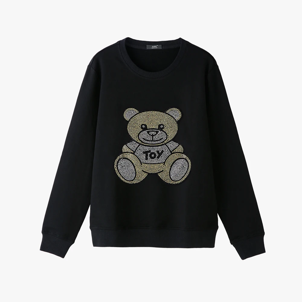 Женская толстовка с длинным рукавом черная принтом медведя и стразы размера плюс