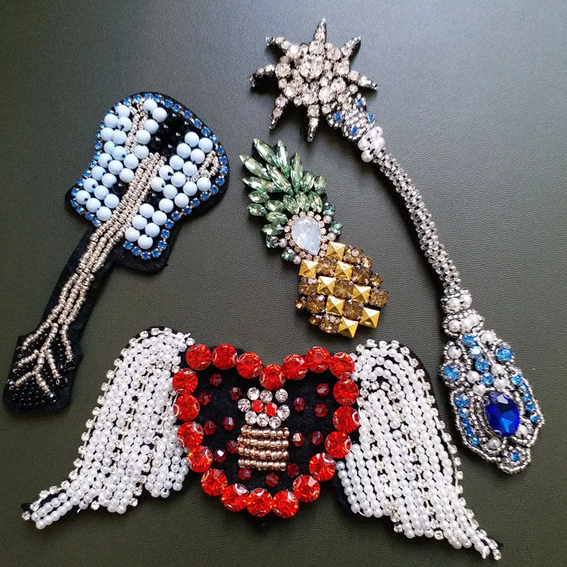 

1pc pineapple wings handmade sequin beaded patches for clothing DIY rhinestone beaded Sew on patch applique parche ropa