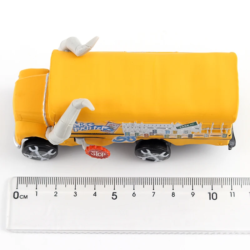 Disney Pixar машина 3 Miss Fritte Lightning McQueen Frank Harvester Jackson Storm металлическая модель автомобиля