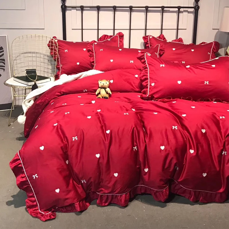 New Lovely Red Heart Egyptian Cotton Embroidery Luxury Royal Bedding Set King Queen Bed Sheet set Duvet cover Pillowcase 4/6pcs | Дом и сад