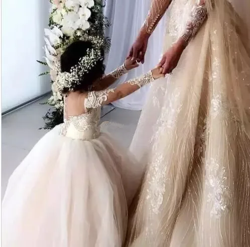 

Wedding Party Dress