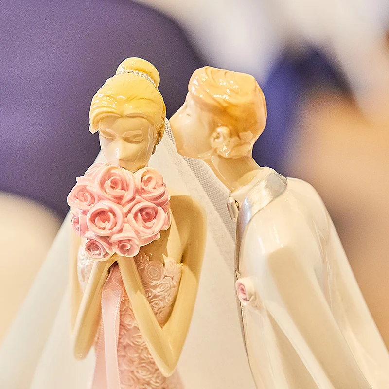 Modern Europe Creative Wedding Gift Girlfriend Anniversary Custom Ornaments Home Livingroom Desktop Resin Crafts Decoration | Дом и сад