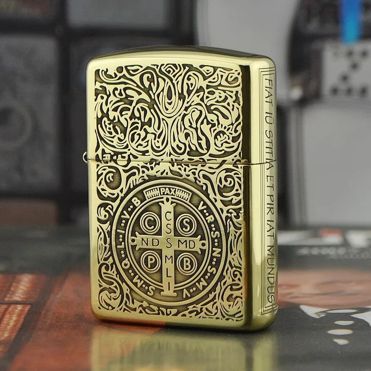 Зажигалки с трех сторон из чистой меди резные доспехи Канг машина hell detective Constantine oil