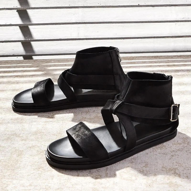 Новинка года; Летние сандалии-гладиаторы в Корейском стиле с пряжкой; мужские сандалии из натуральной кожи высокого качества; Повседневная дышащая пляжная обувь