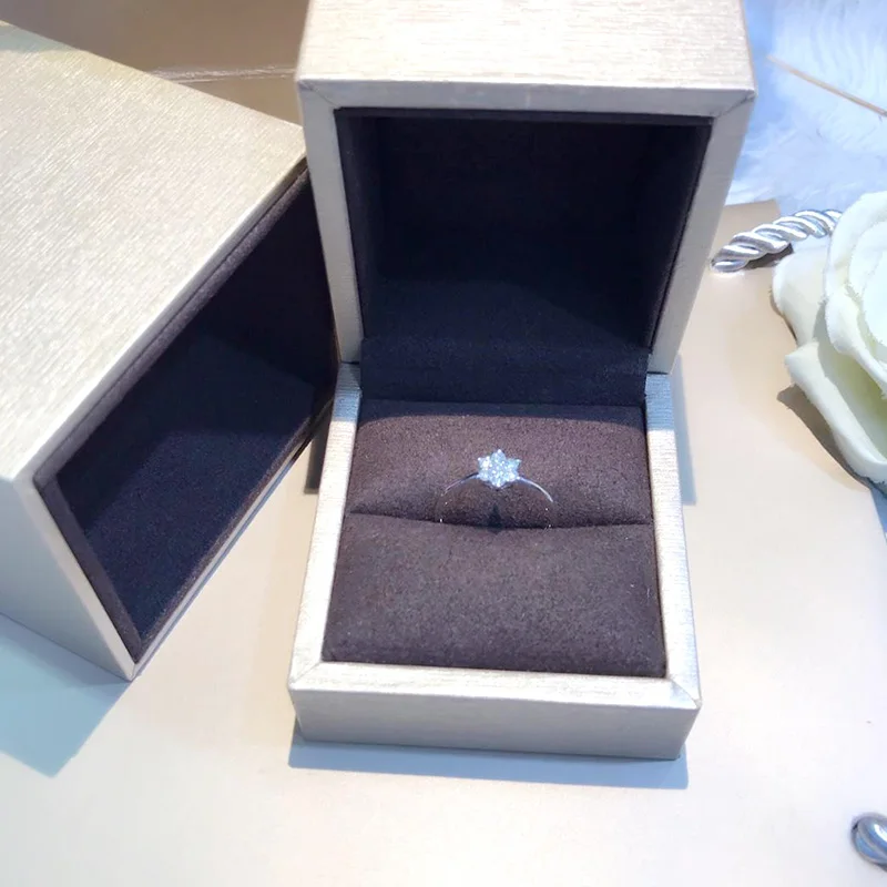 Кольцо с натуральным бриллиантом 18K золото чистое красивое кольцо драгоценными