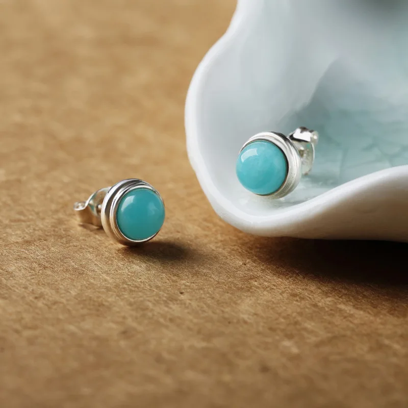 Серьги из серебра 925 пробы с натуральным камнем Амазонит классические маленькие