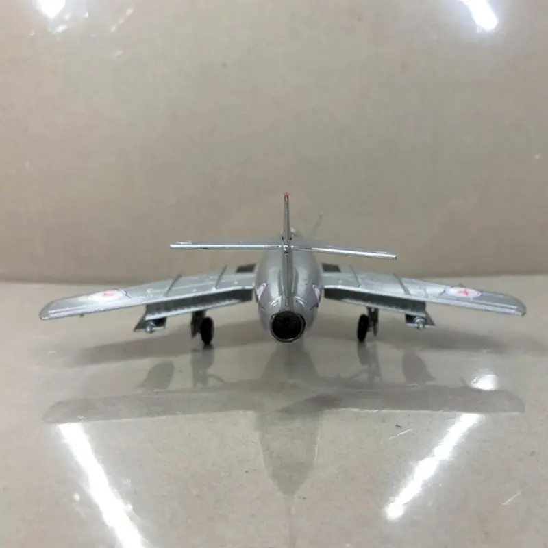 WLTK 1/72 масштаб военная модель игрушки Mikoyan MiG-15 истребитель литой металлический самолет модель игрушки для сбора, подарка, украшения
