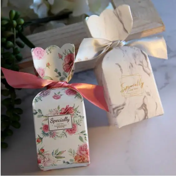 

Favor candy Box bag New craft paper Pillow Shape Wedding Favor Gift Boxes pie Party Box bags eco friendly kraft promotion