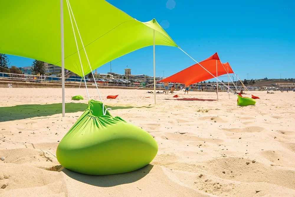 Пляжный зонт шатер пляжа с песком якоря и 2 Бесплатная поляков UPF50 + качество