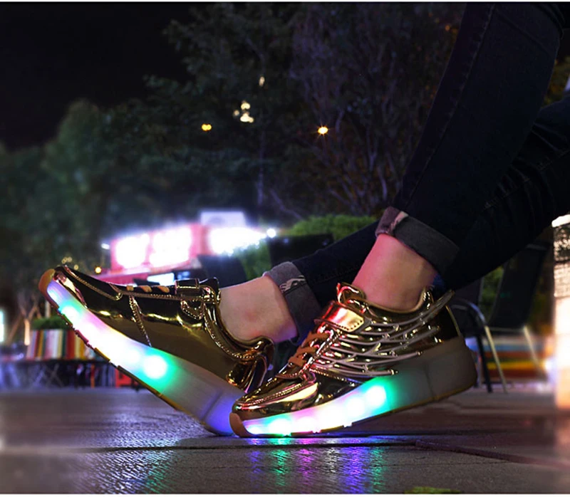 Мальчиков shoeschildren светодиодный светильник обувь Дети Sneakes с колесами Детские Роликовые кроссовки для маленьких детей светящиеся кроссовки для девочек Роликовые кроссовки