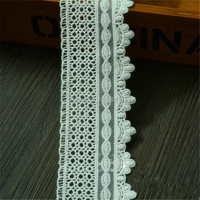 

2015 New High quality 8 Yards 6.5cm Width Off White Water Soluble Cotton Embroidery Lace Trimming DIY Decoration Lace Ribbon