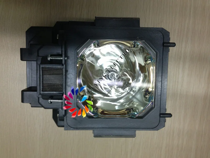 

Оригинальная прожекторная лампа POA-LMP116 / 610-335-8093 для PLC-ET30L XT35 XT35L / Eiki LC-SXG400 SXG400L имеют гарантию 6 месяцев