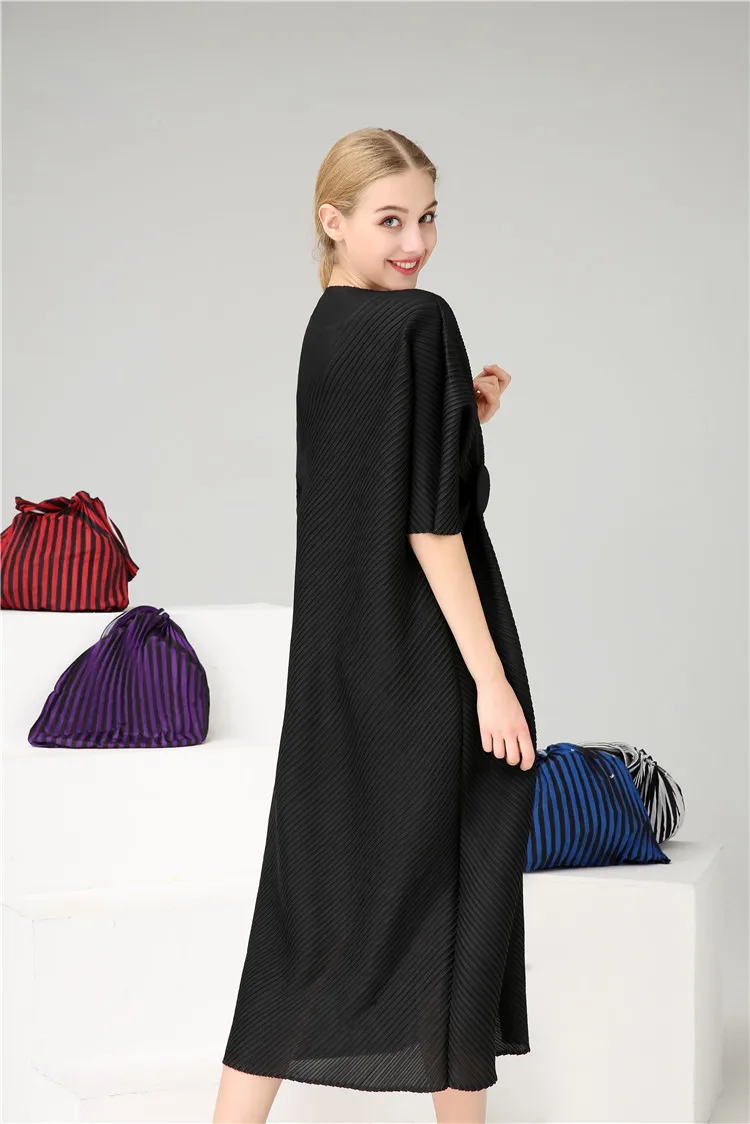 Miyake модное платье на запястье с коротким рукавом, с блестками, с круглым вырезом, со складками, на пуговицах, прямое платье