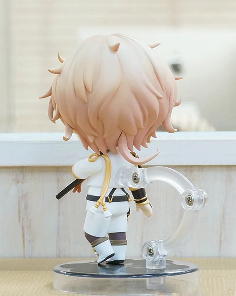 Новинка 10 см аниме фигурка Touken Ranbu Online Nendoroid Monoyoshi Sadamune 651 Модель Статуэтка из ПВХ Классная коллекция для мальчиков Игровая кукла