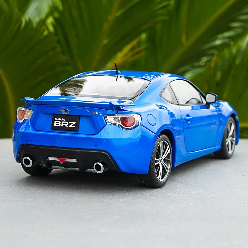 1:18 SUBARU BRZ GT86 усовершенствованная модель автомобиля из сплава литая под давлением металлическая модель игрушечного автомобиля игрушки для мальчиков Коллекция подарков