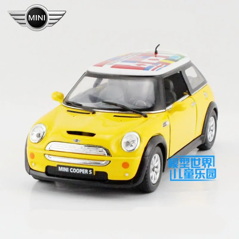 Цвет: желтый /KiNSMART игрушка/литья под давлением модель/1:28 весы/Mini Cooper S Международный/отступить автомобиль/Набор для обучения/подарок/малыш - Цвет: Цвет: желтый