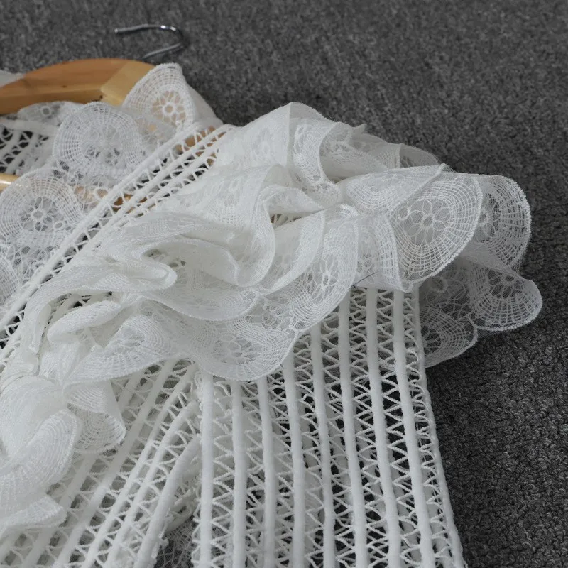 

Pink Hollow Out Lace Ruffle Shirt Blouse Female V-Neck Long Sleeve Slim Sexy Blouses Tops Female 2019 Autumn Fashion Clothes New
