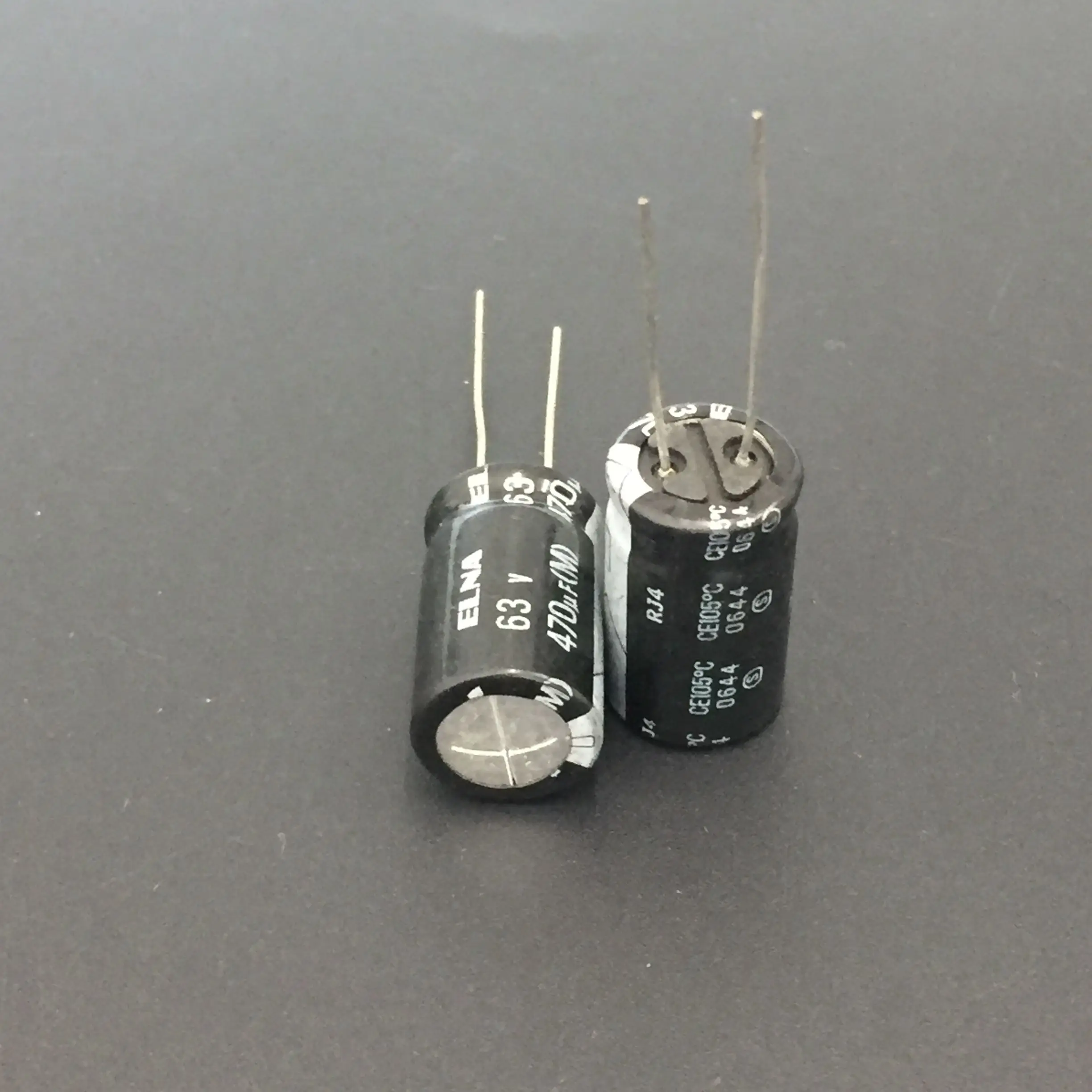 5 шт. 470 мкФ с алюминиевой крышкой 63В ELNA Япония RJ4 серии 12 5x20 мм 63V470uF уровня звука