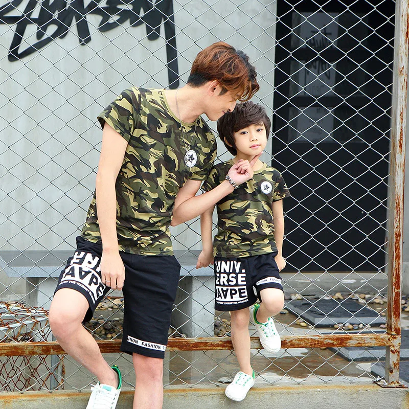 2017 Лето Новый Ребенок Камуфляж Футболка Семья Установлены Одежда Отец Мать Дочь