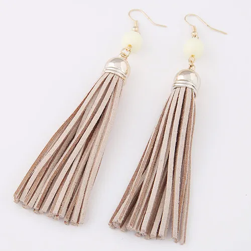 Модные разноцветные замшевые серьги с кисточками в богемном стиле Висячие