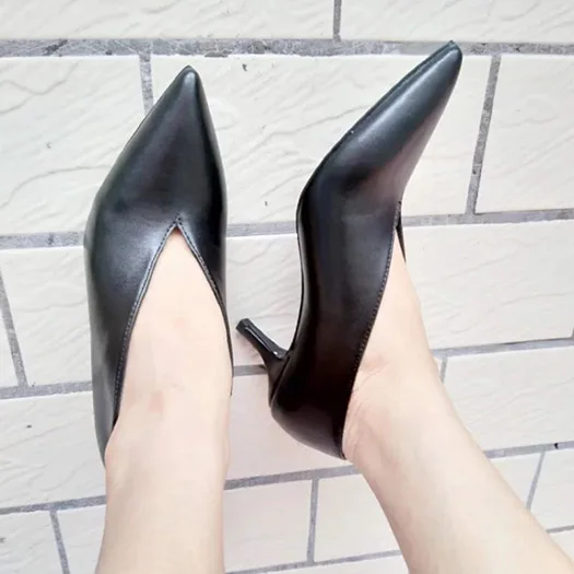 Black Leather 5cm Winkle Picker Большой размер Кожаные насосы на низком каблуке тонкий подиум Размер 33 котенок суд офис обувь черный Указательный палец замша женщина средняя пятка китайская новая Весна осень мода Китай - Цвет: Black Leather 5cm